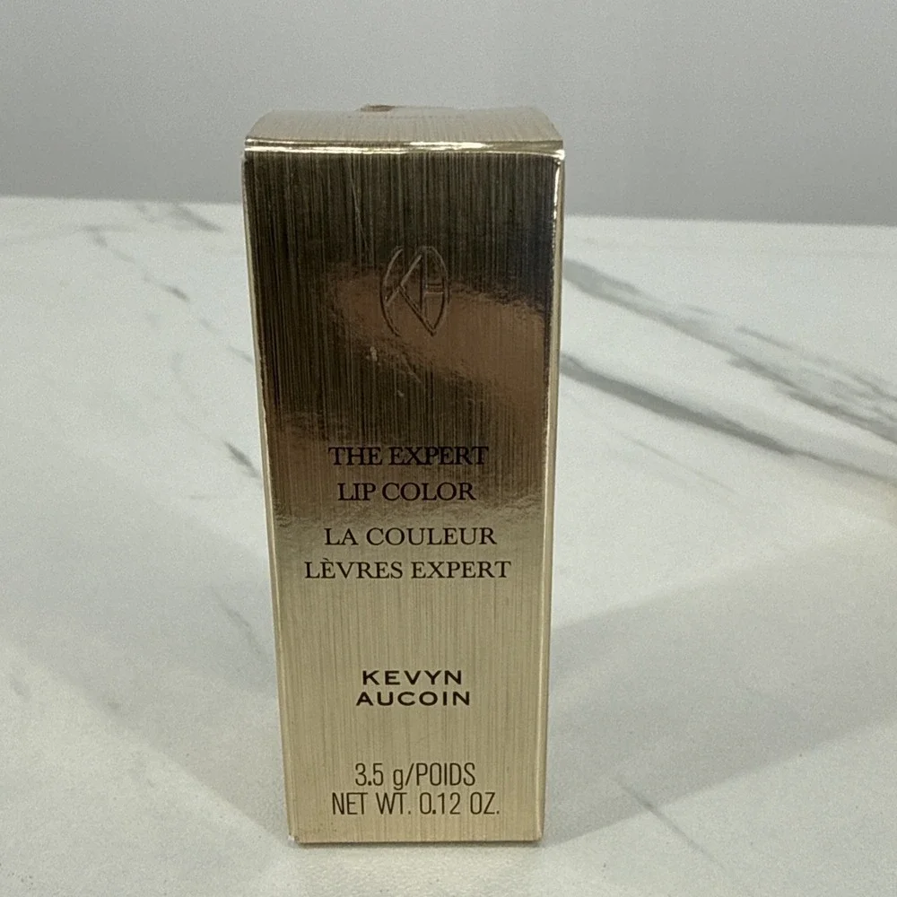 Kevyn Aucoin new never